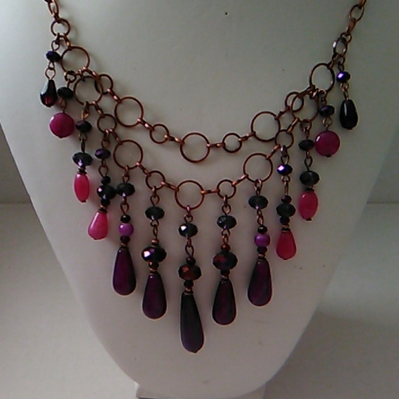 Pink and purple necklace set - Picture 4 of 6